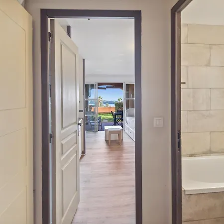 Cap Esterel Magnifique Vue Avec Parking Et Piscine *