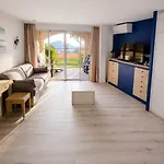 Cap Esterel Magnifique Vue Avec Parking Et Piscine * Saint-Raphael (Var)