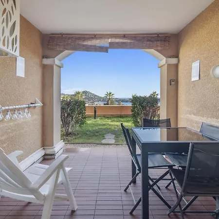 Cap Estérel Magnifique Vue Avec Parking Et Piscine Apartamento Saint-Raphaël