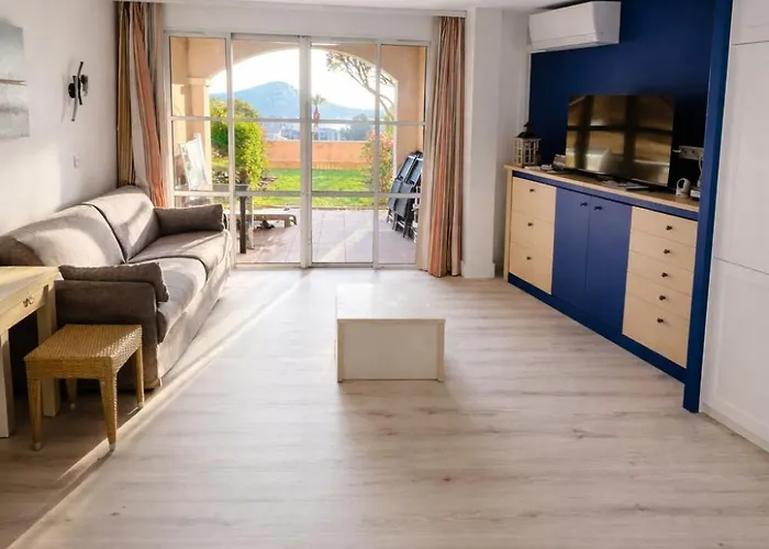 Cap Esterel Magnifique Vue Avec Parking Et Piscine * Saint-Raphaël