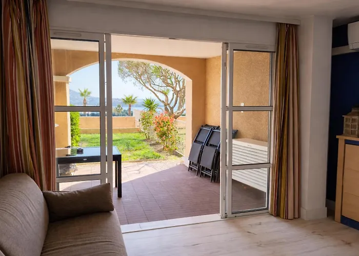 Cap Esterel Magnifique Vue Avec Parking Et Piscine Apartment