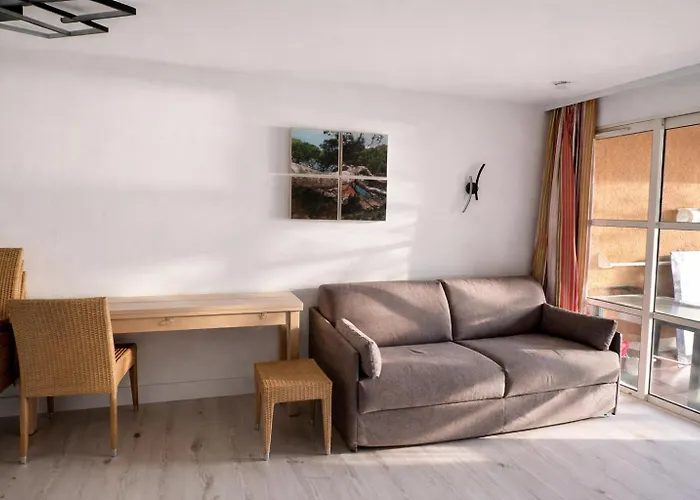 Cap Esterel Magnifique Vue Avec Parking Et Piscine Apartment *